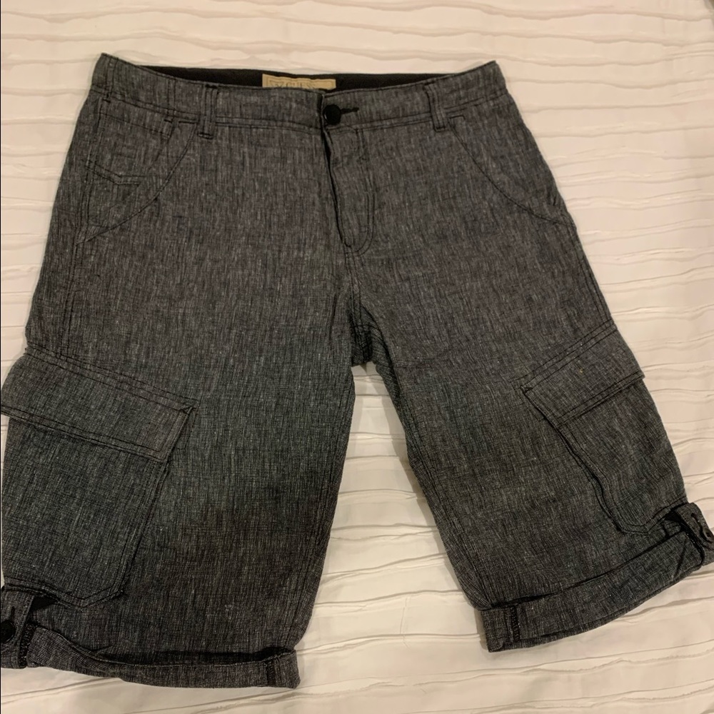 Guess men’s cargo shorts size 33.  Tweed